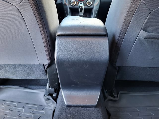 Used 2020 Subaru Crosstrek 2.0i Premium w/ Moonroof Package 1 AWD/4WD image 25