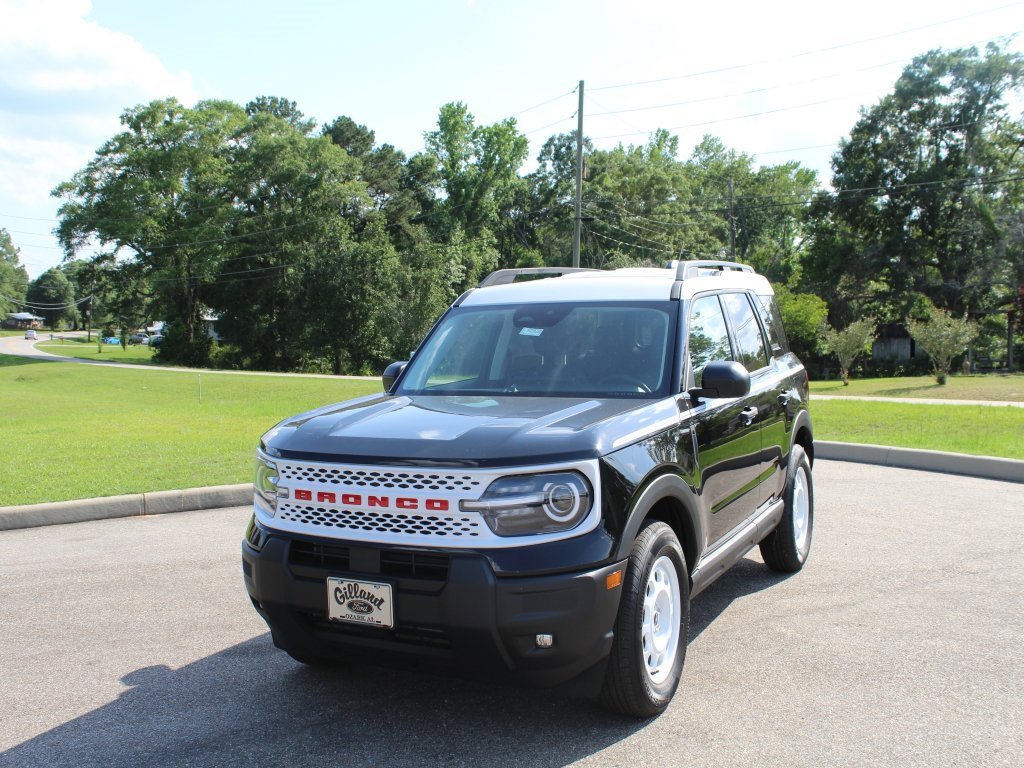 New 2025 Ford Bronco Sport Heritage w/ Convenience Package image 2