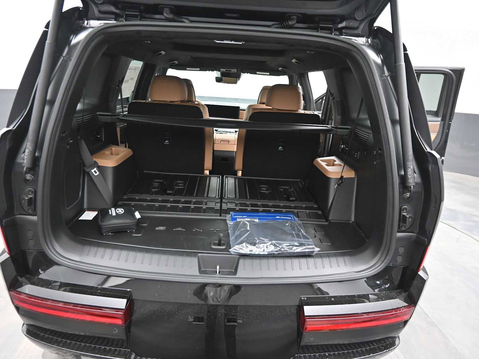 New 2026 Hyundai Santa Fe Calligraphy image 13