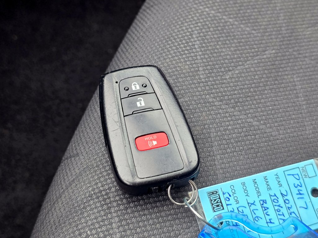 Certified 2025 Toyota RAV4 XLE AWD/4WD image 35