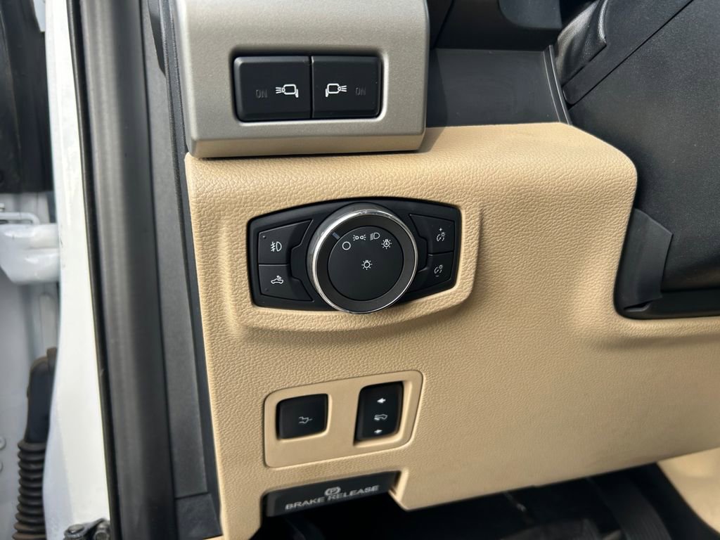 Used 2020 Ford F250 Lariat w/ Lariat Ultimate Package AWD/4WD image 20