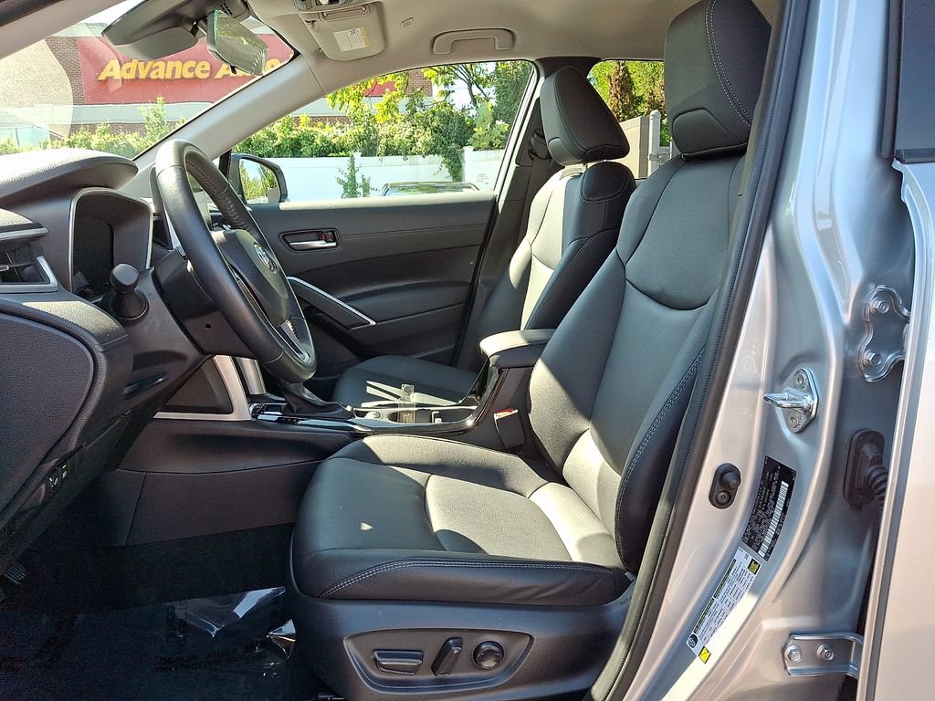 Certified 2025 Toyota Corolla Cross XLE AWD/4WD image 13