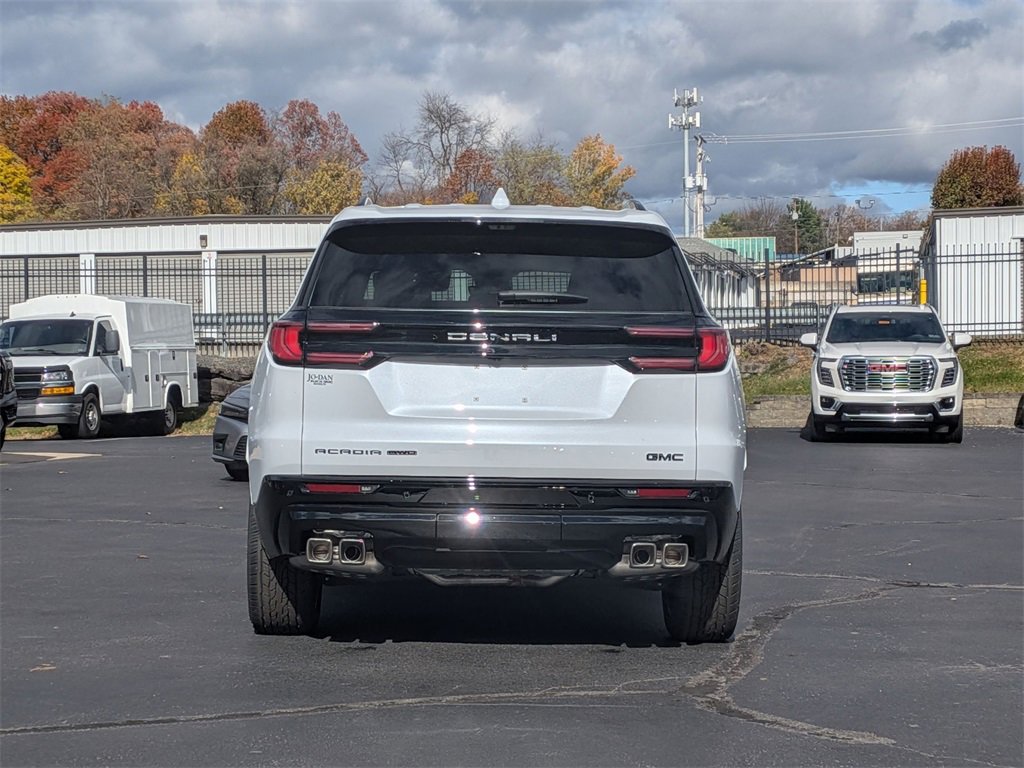 New 2026 GMC Acadia Denali Ultimate w/ LPO, Floor Liner Package image 5