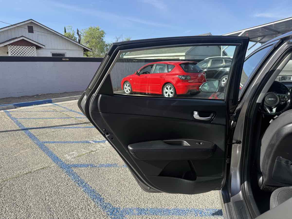 Used 2016 Kia Optima LX image 13