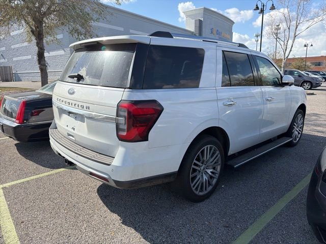 Used 2024 Ford Expedition Limited image 23