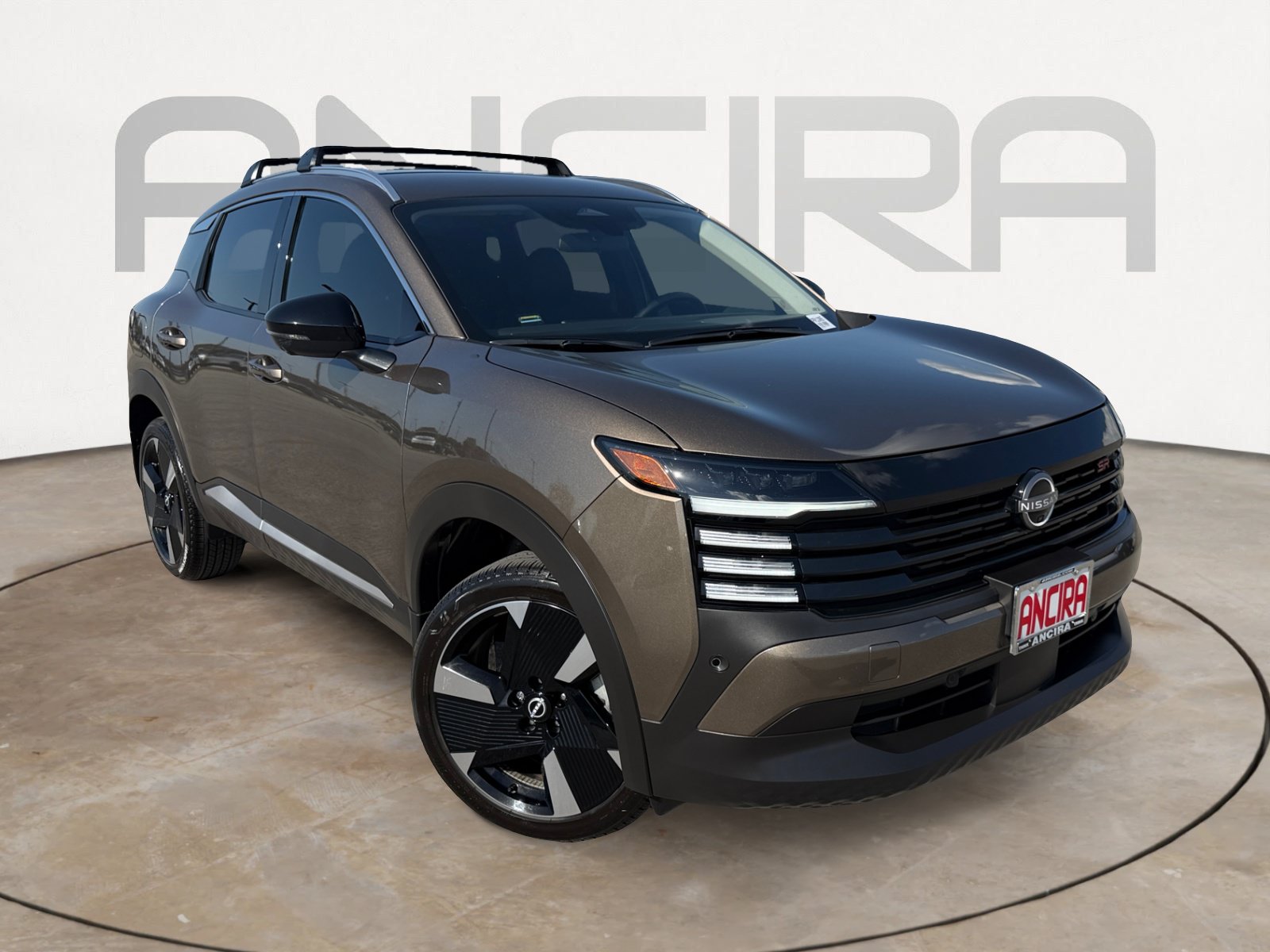 Used 2026 Nissan Kicks SR FWD image 4