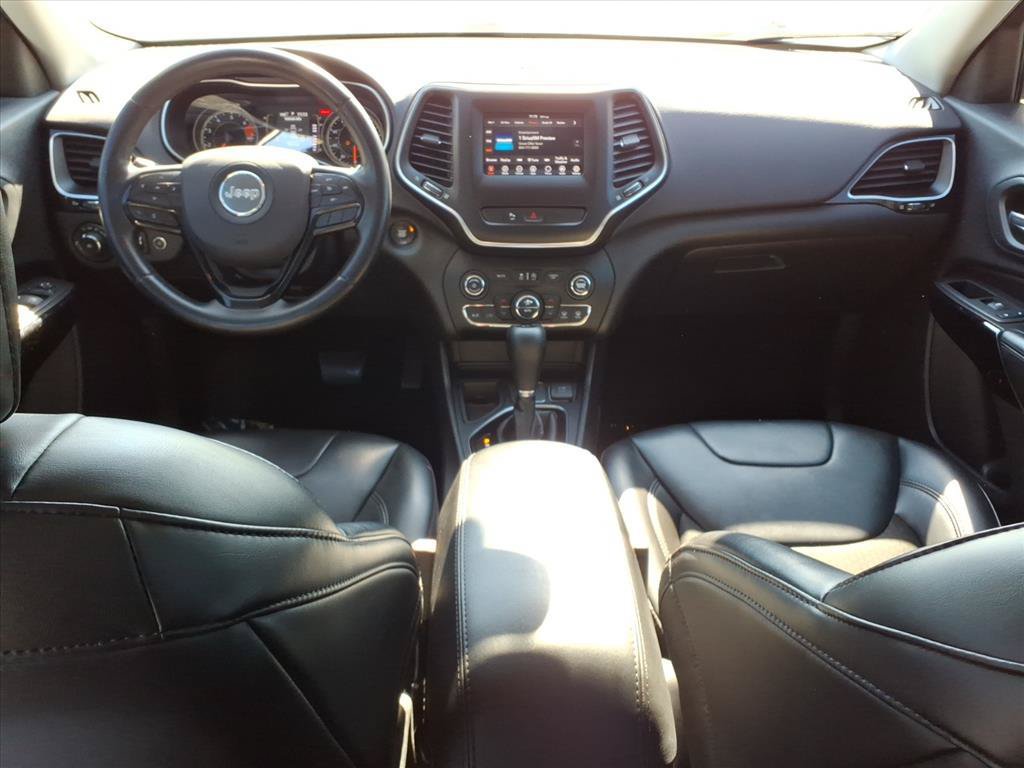 Used 2020 Jeep Cherokee Latitude Plus FWD image 26