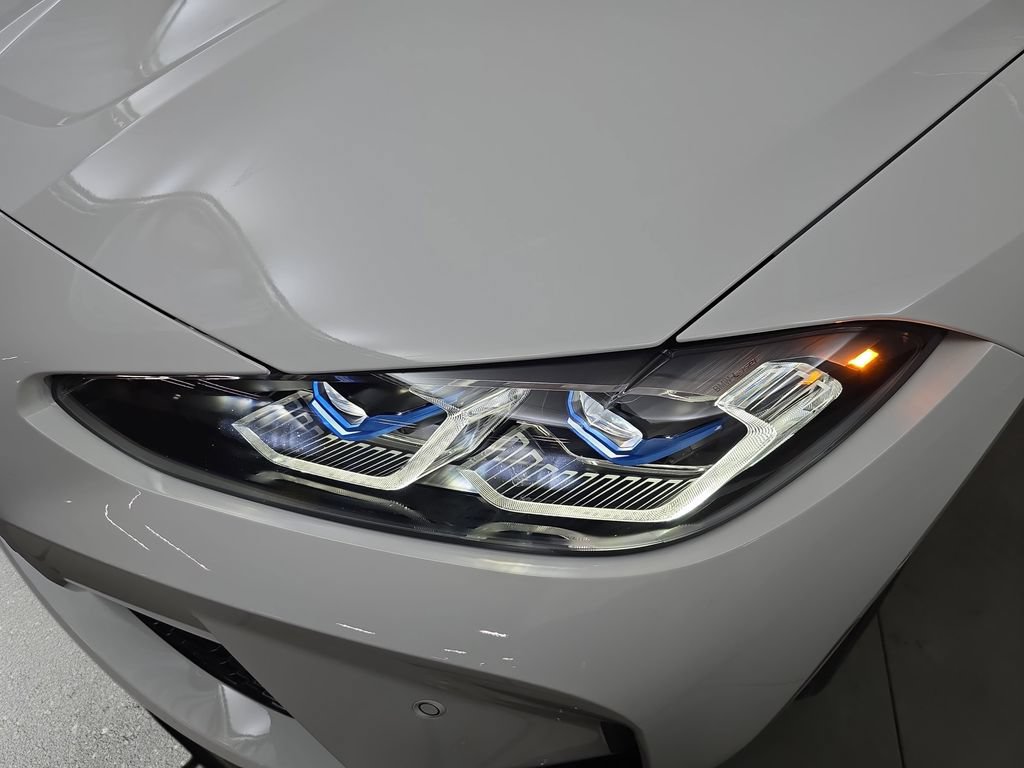 Used 2024 BMW M4 xDrive Competition w/ Executive Package AWD/4WD image 30