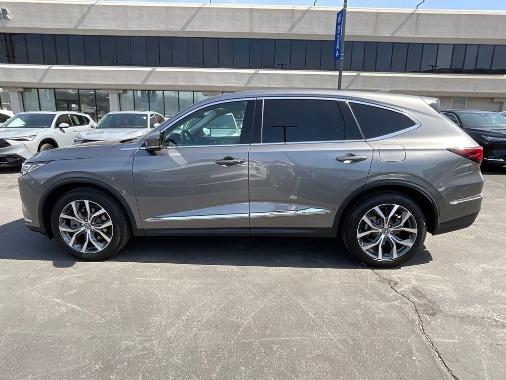 Certified 2023 Acura MDX SH-AWD w/ Technology Package image 5