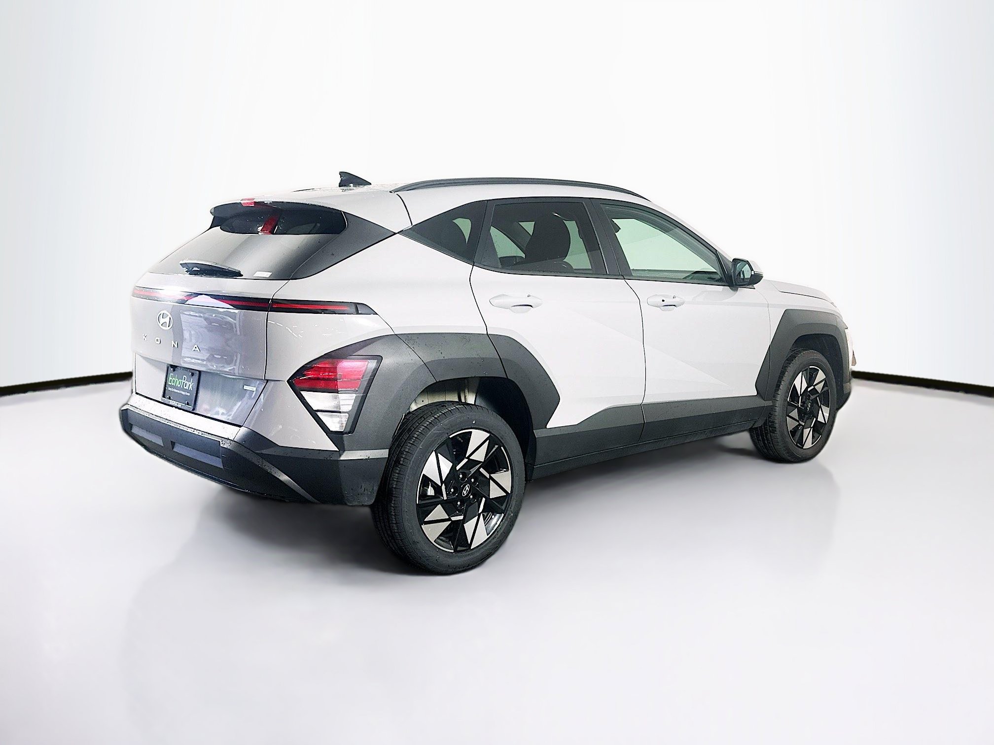 Used 2024 Hyundai Kona SEL AWD/4WD image 9