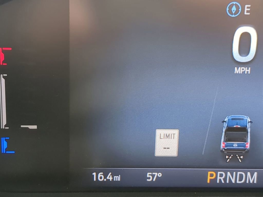New 2025 Ford Maverick Lobo Premium AWD/4WD image 32