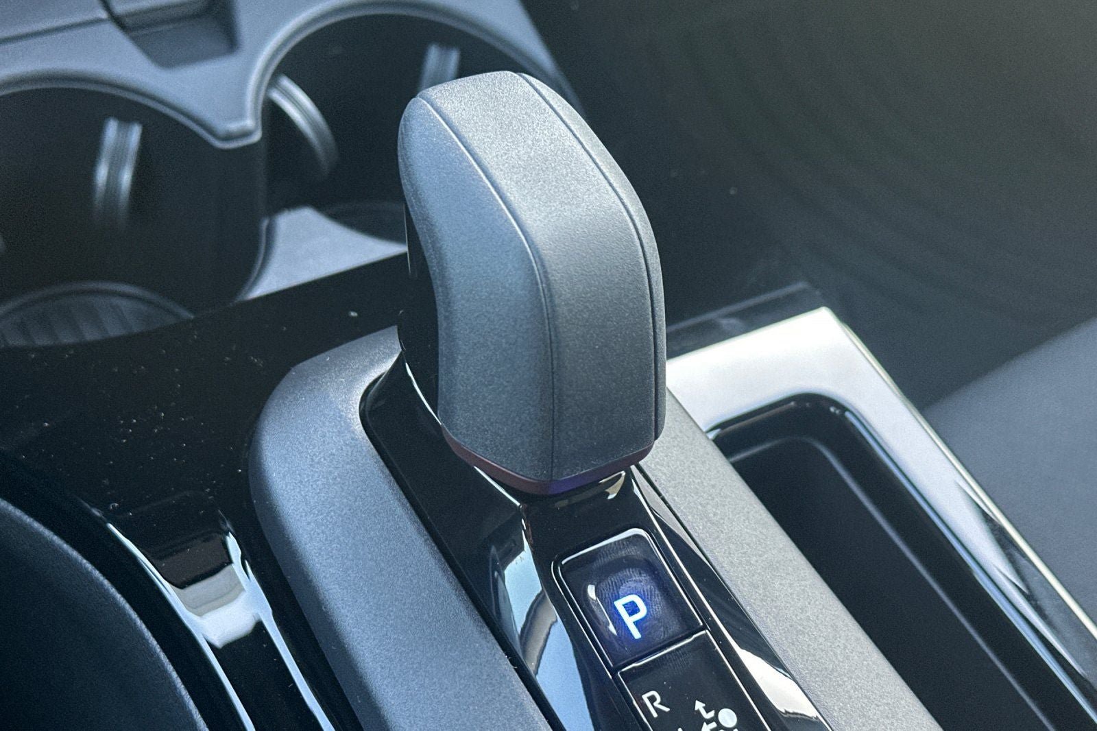 New 2026 Toyota Prius Plug-In Hybrid FWD image 24