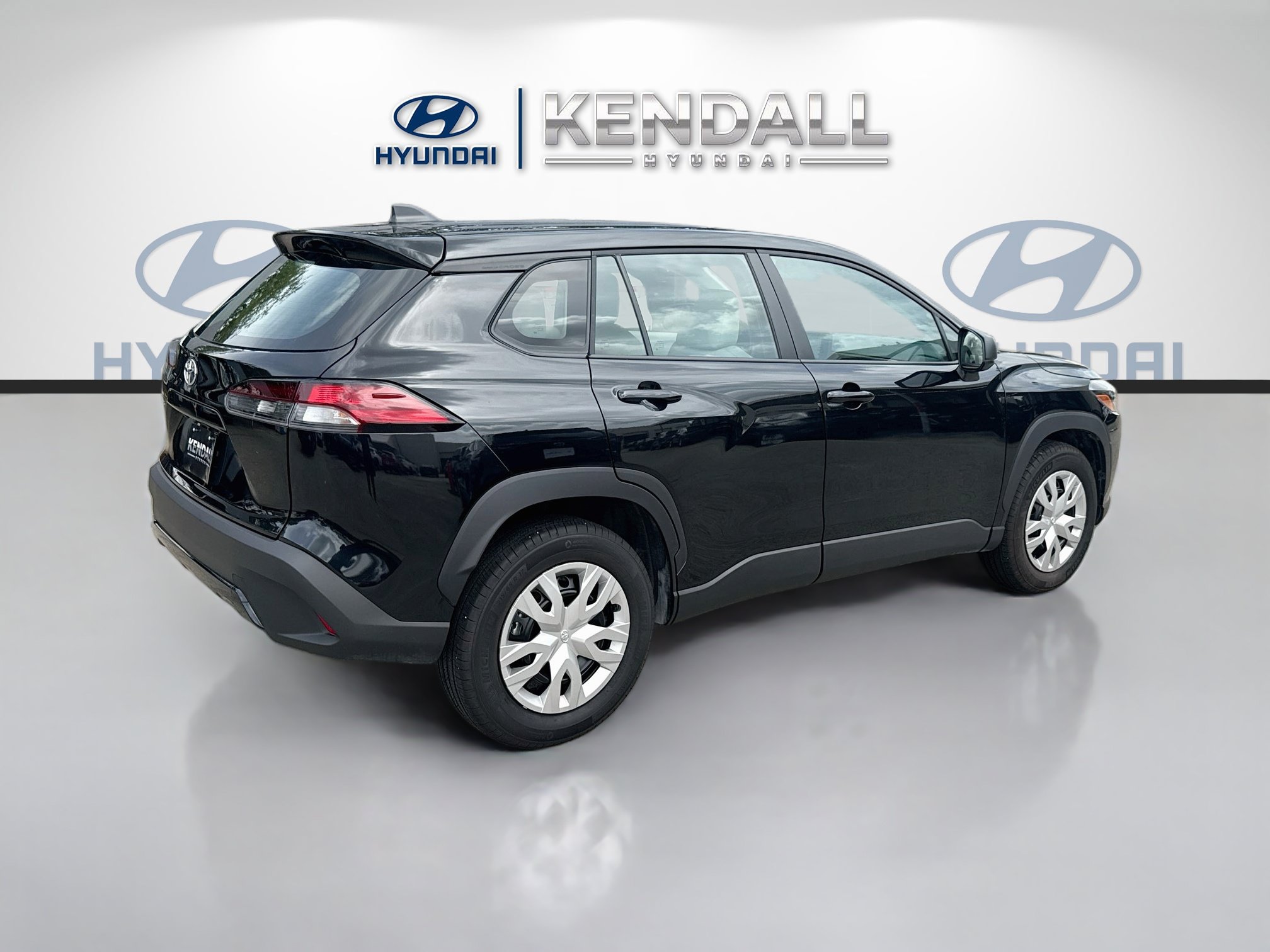 Used 2026 Toyota Corolla Cross L FWD image 6