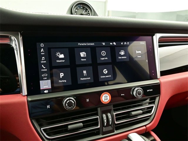 New 2026 Porsche Macan image 10