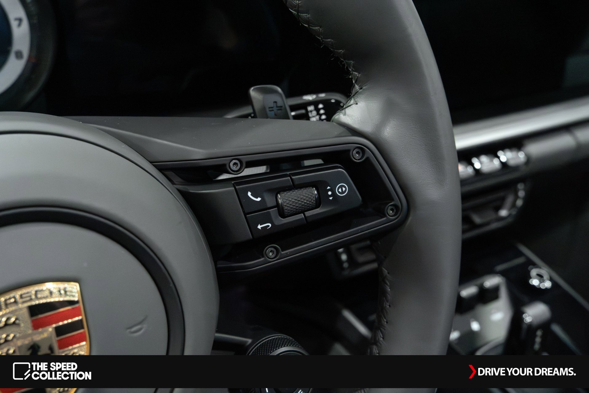 Used 2023 Porsche 911 Carrera 4S image 32