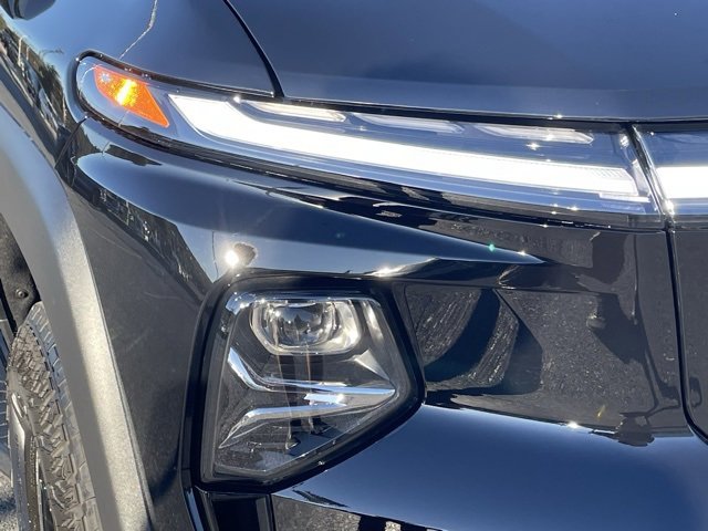 New 2026 Chevrolet Silverado EV Trail Boss image 9