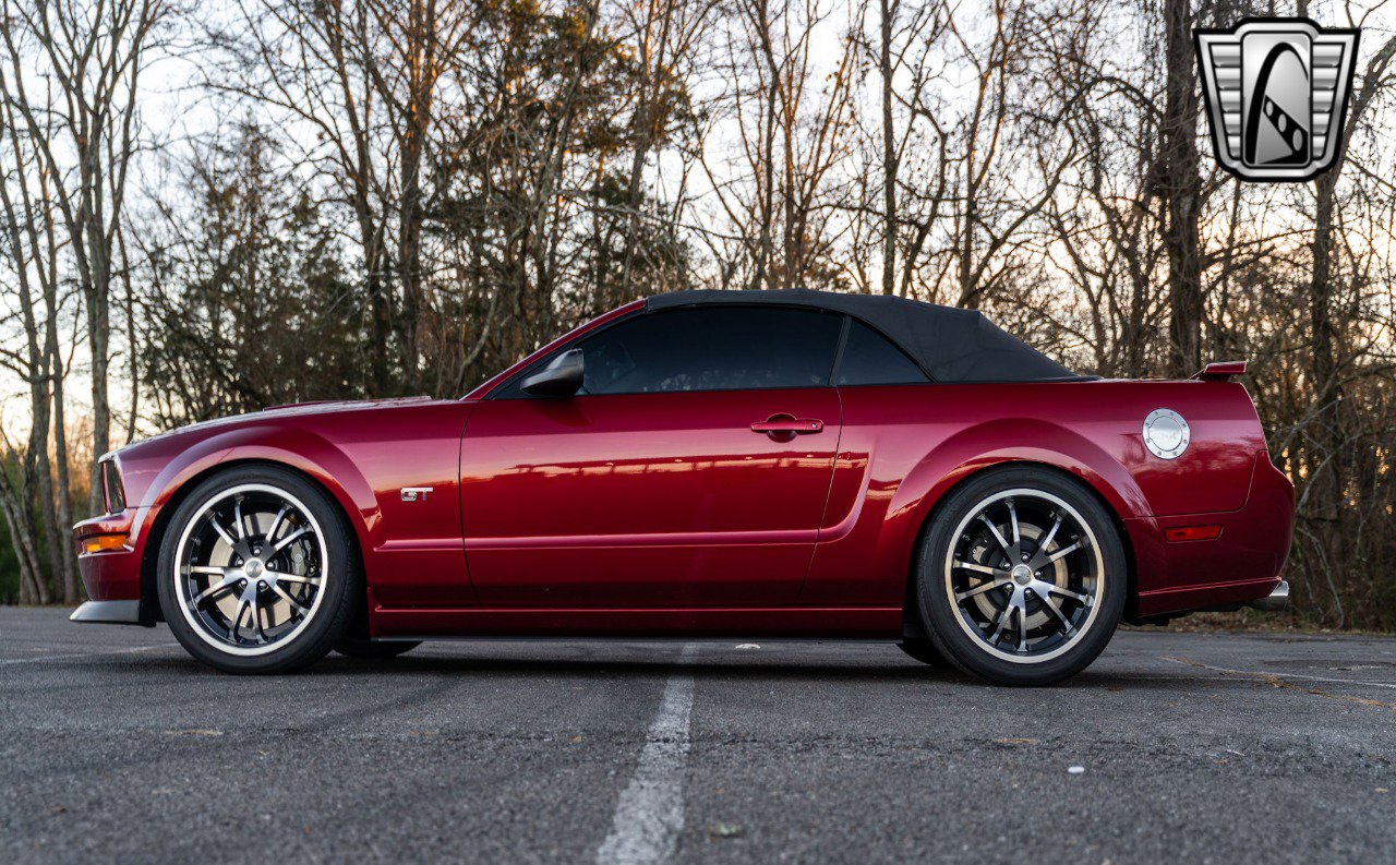Used 2007 Ford Mustang GT image 27