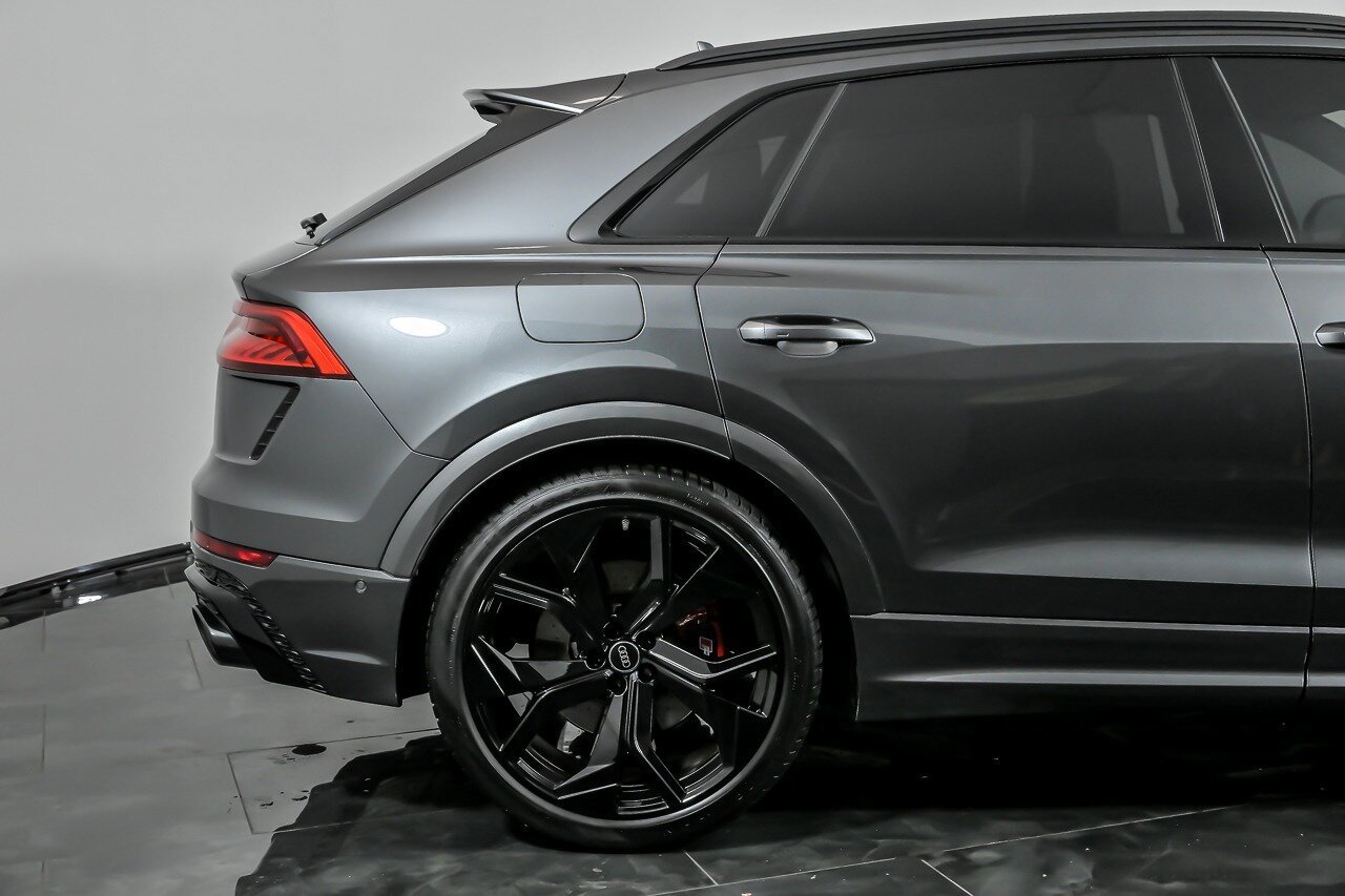 Used 2023 Audi RS Q8 AWD/4WD image 12