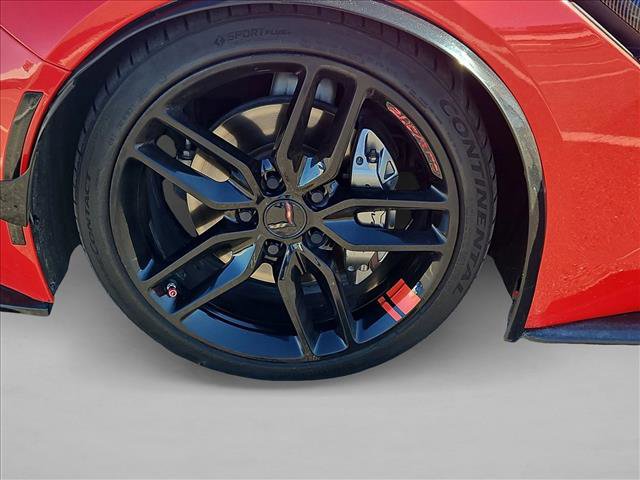 Used 2019 Chevrolet Corvette Stingray Coupe w/ Carbon Flash Badge Package image 21