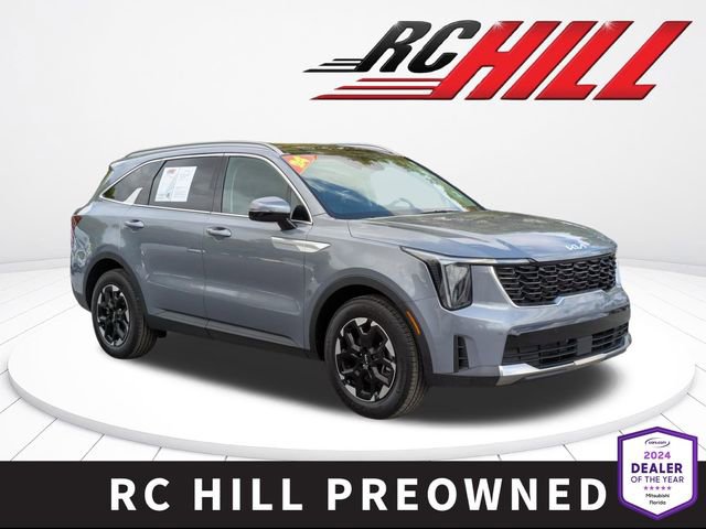 Used 2024 Kia Sorento S w/ Panoramic Sunroof Package