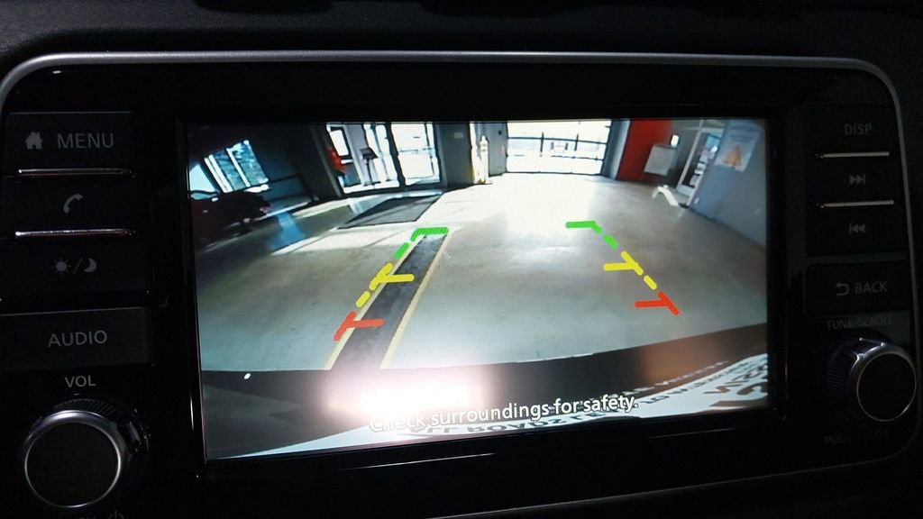 Used 2025 Nissan Versa S w/ Trunk Package image 23