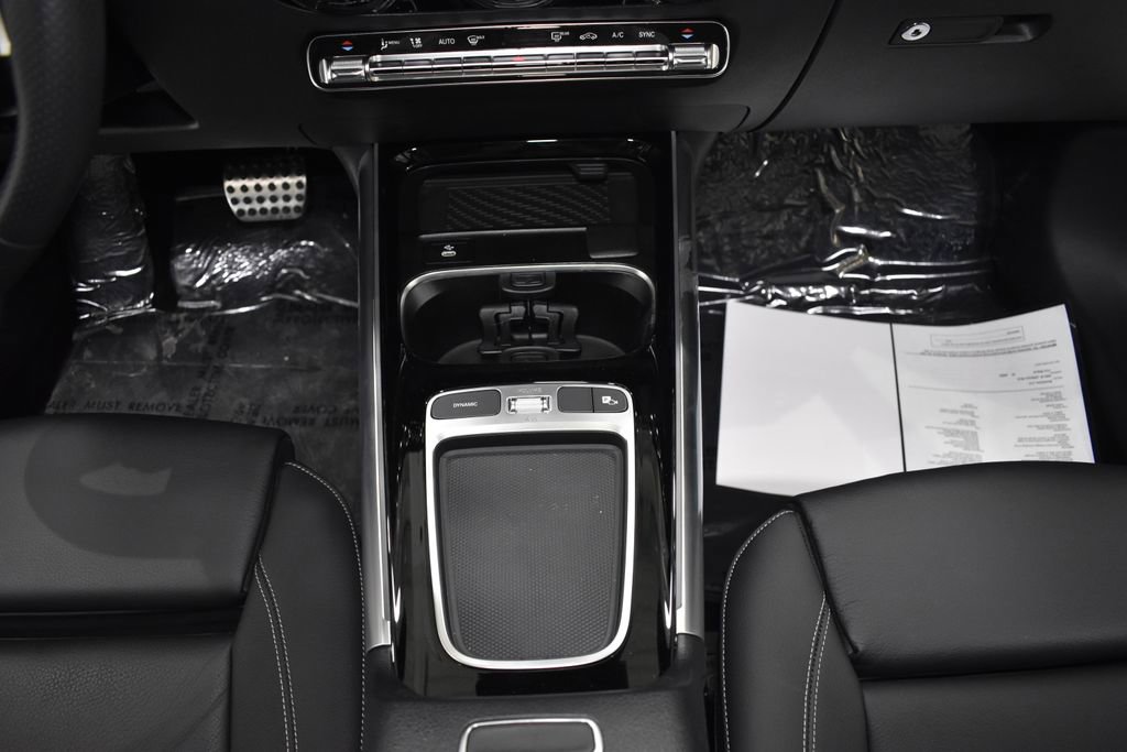 Certified 2024 Mercedes-Benz GLA 35 AMG 4MATIC image 28