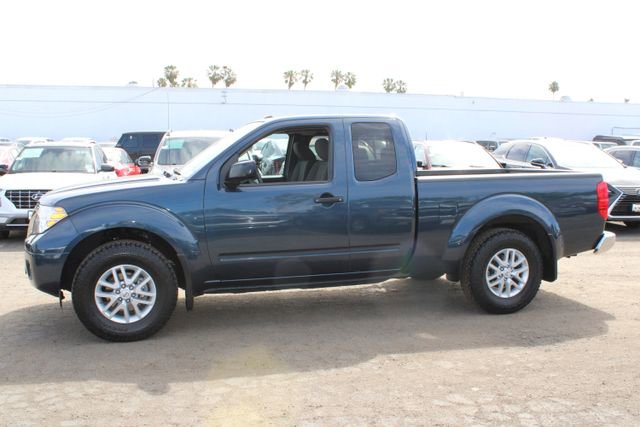 Used 2017 Nissan Frontier SV image 10