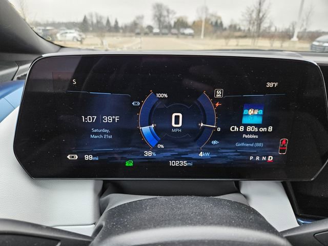 Used 2025 Chevrolet Equinox EV LT image 17