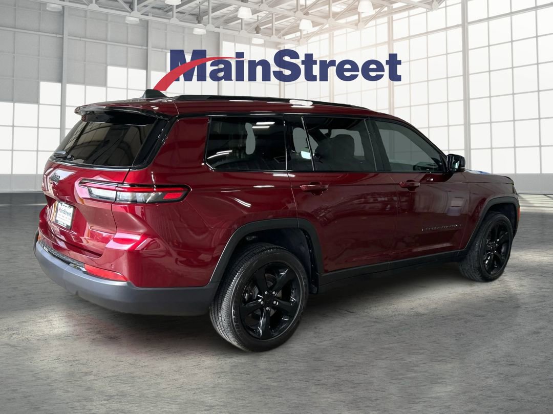 Used 2024 Jeep Grand Cherokee L Altitude image 5