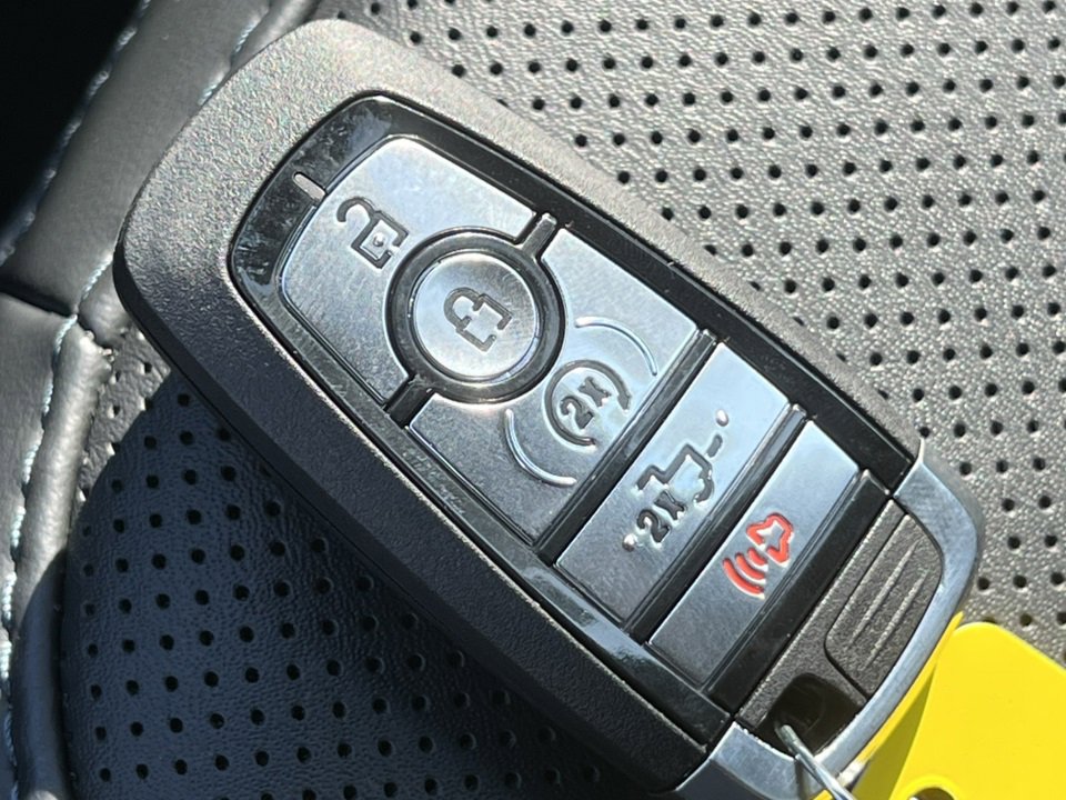 New 2026 Ford F350 4x4 Crew Cab Super Duty image 35