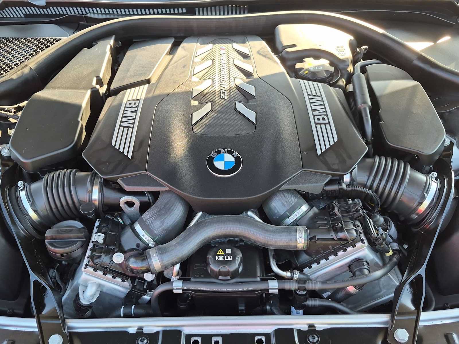 Used 2024 BMW M850i Gran Coupe xDrive w/ M Carbon Exterior Package AWD/4WD image 15
