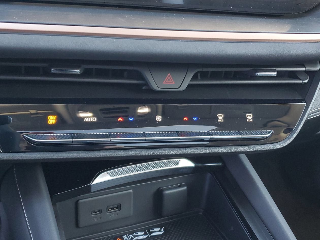 New 2026 Buick Envision Sport Touring AWD/4WD image 23