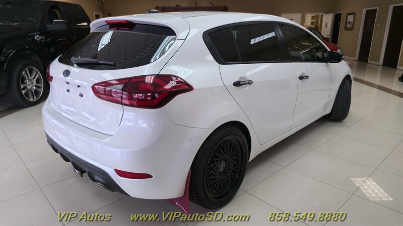 Used 2015 Kia Forte SX FWD image 17