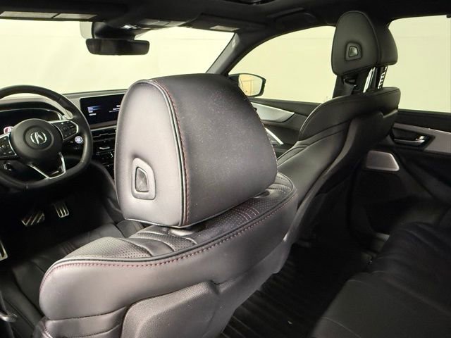 Used 2025 Acura MDX A-Spec image 35