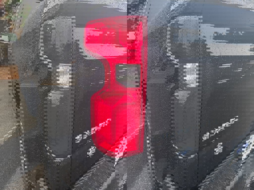 Used 2020 Chevrolet Silverado 1500 RST image 7