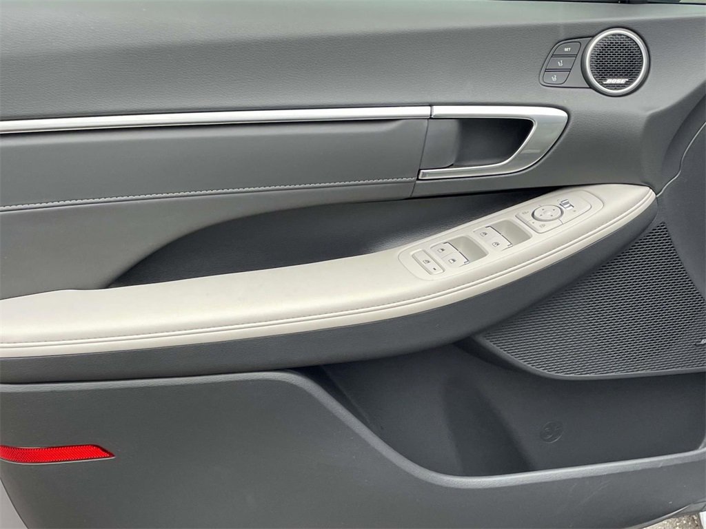 Certified 2023 Hyundai Sonata Limited w/ Cargo Package image 14