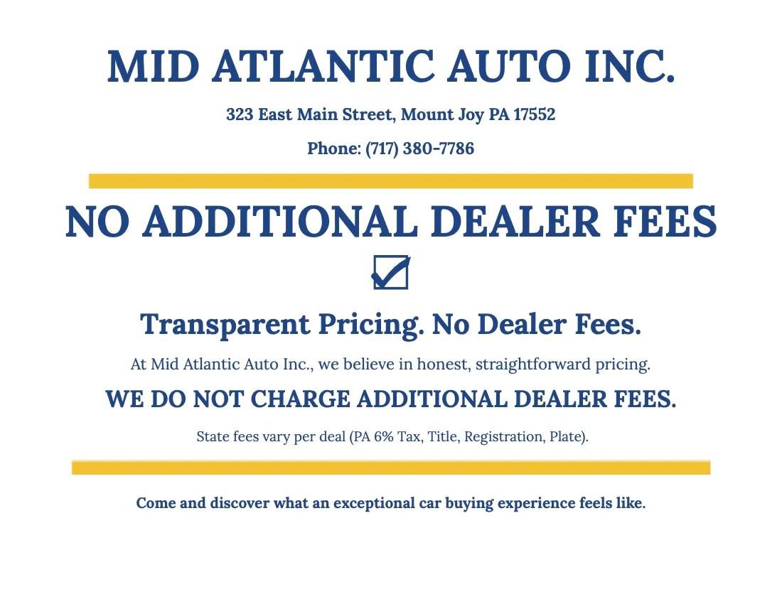 Used 2013 Dodge Grand Caravan SXT w/ Rear Park Assist Pkg FWD image 2