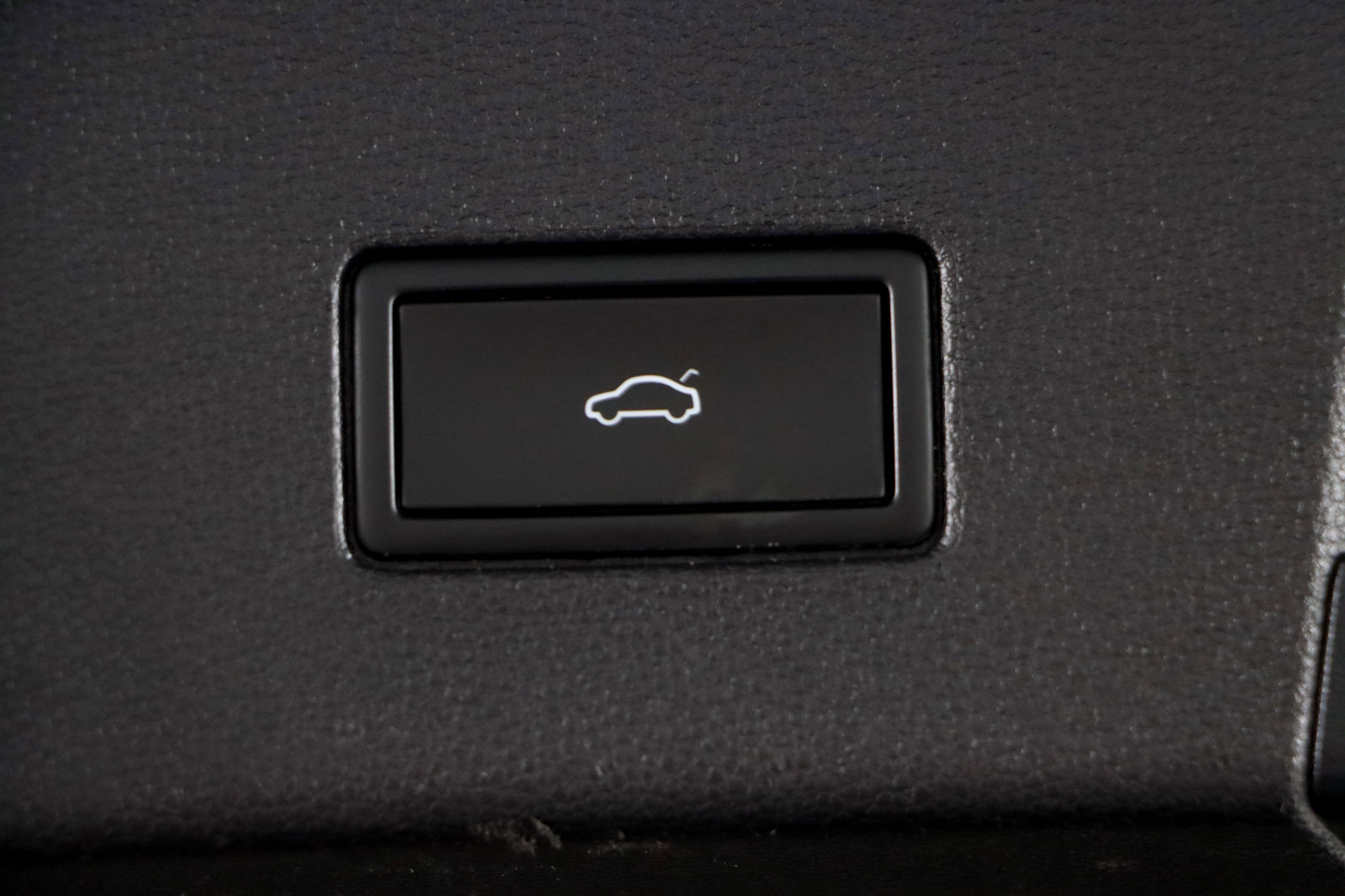 Used 2022 Volkswagen Atlas SEL Premium image 33