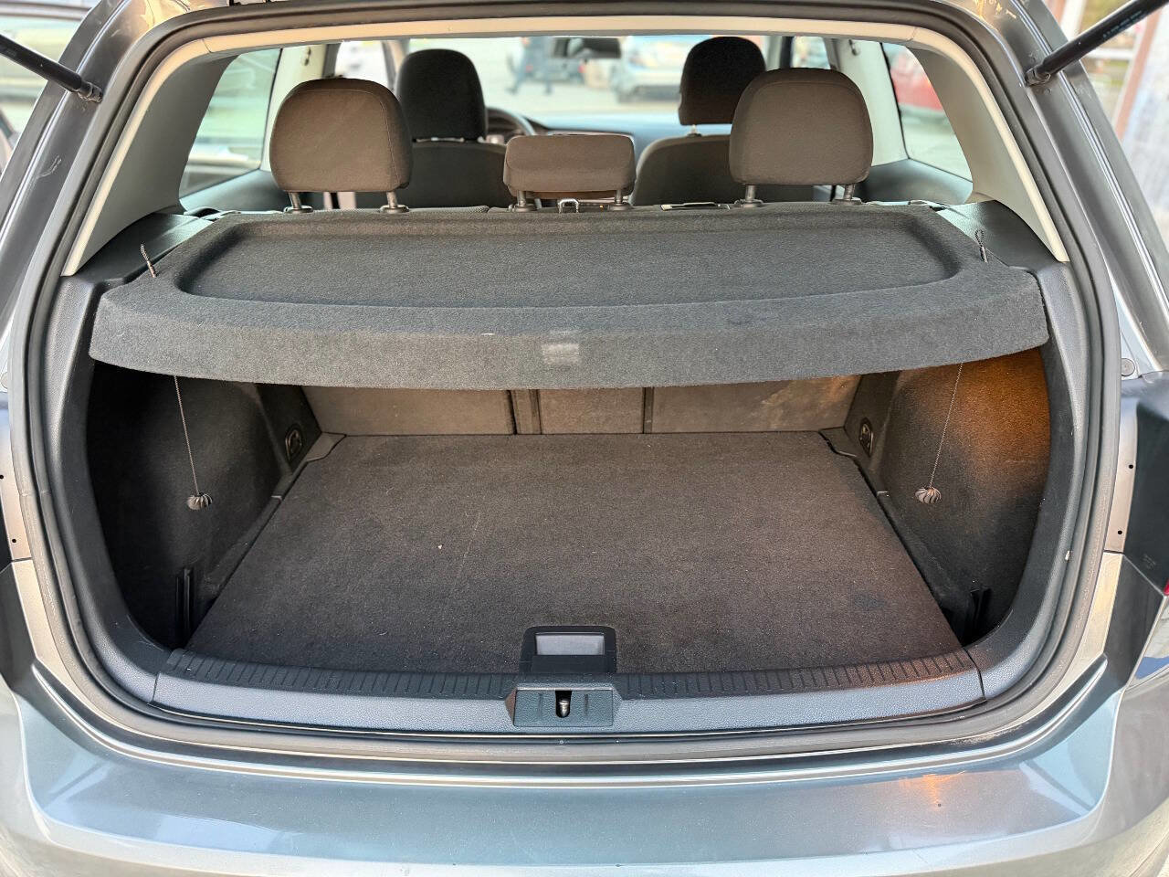 Used 2015 Volkswagen Golf Launch Edition image 19