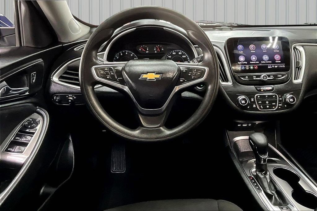 Used 2022 Chevrolet Malibu LT FWD image 8