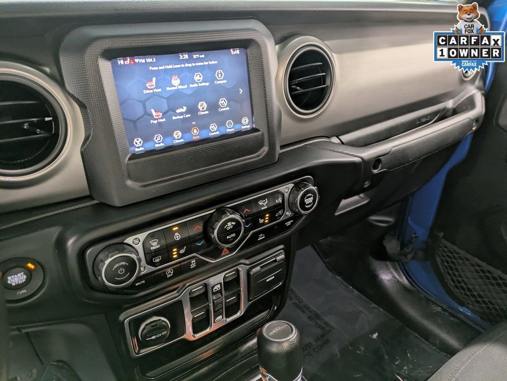 Used 2021 Jeep Gladiator Willys image 11