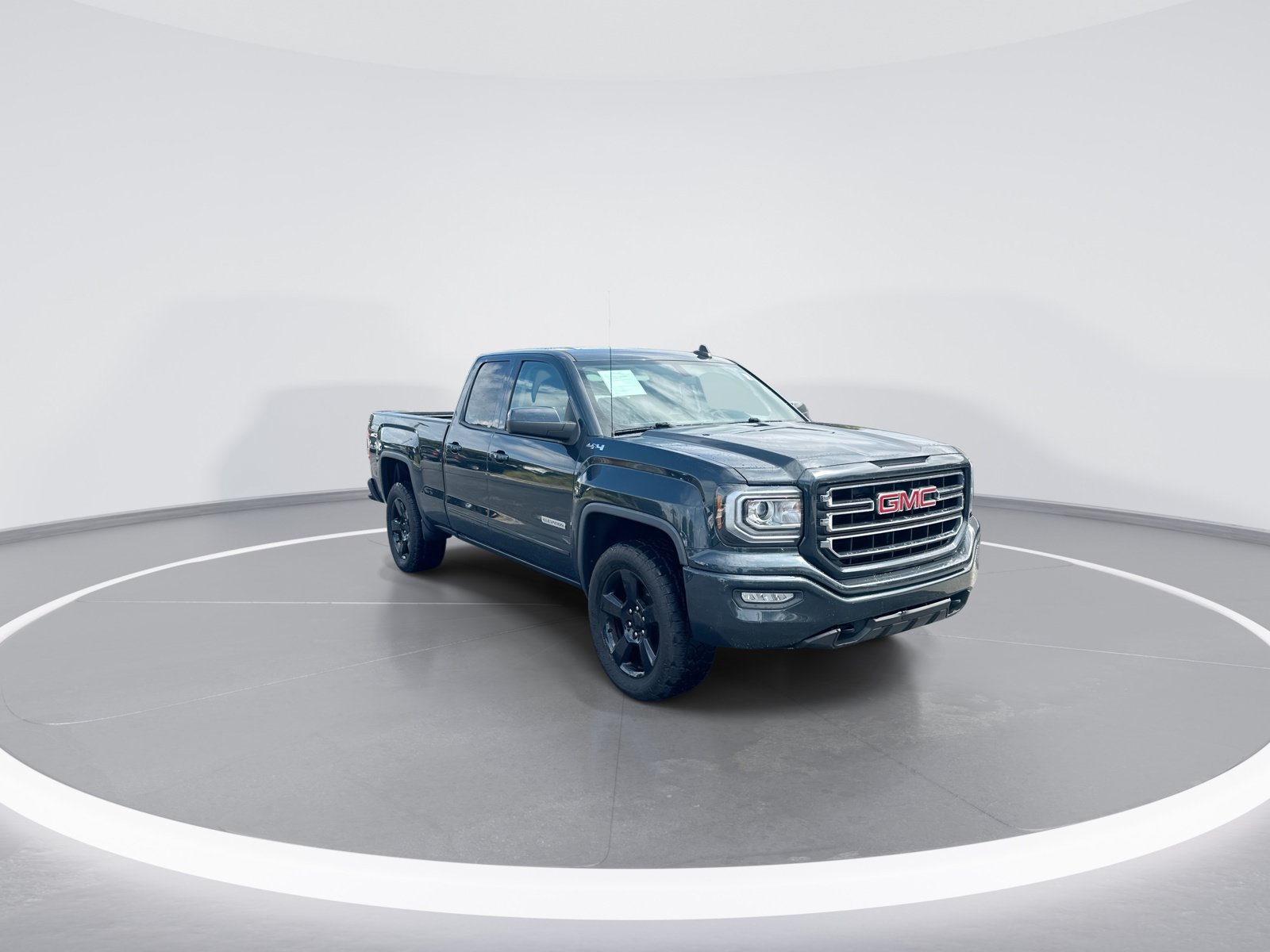 Used 2017 GMC Sierra 1500 4x4 Double Cab w/ Elevation Edition image 2