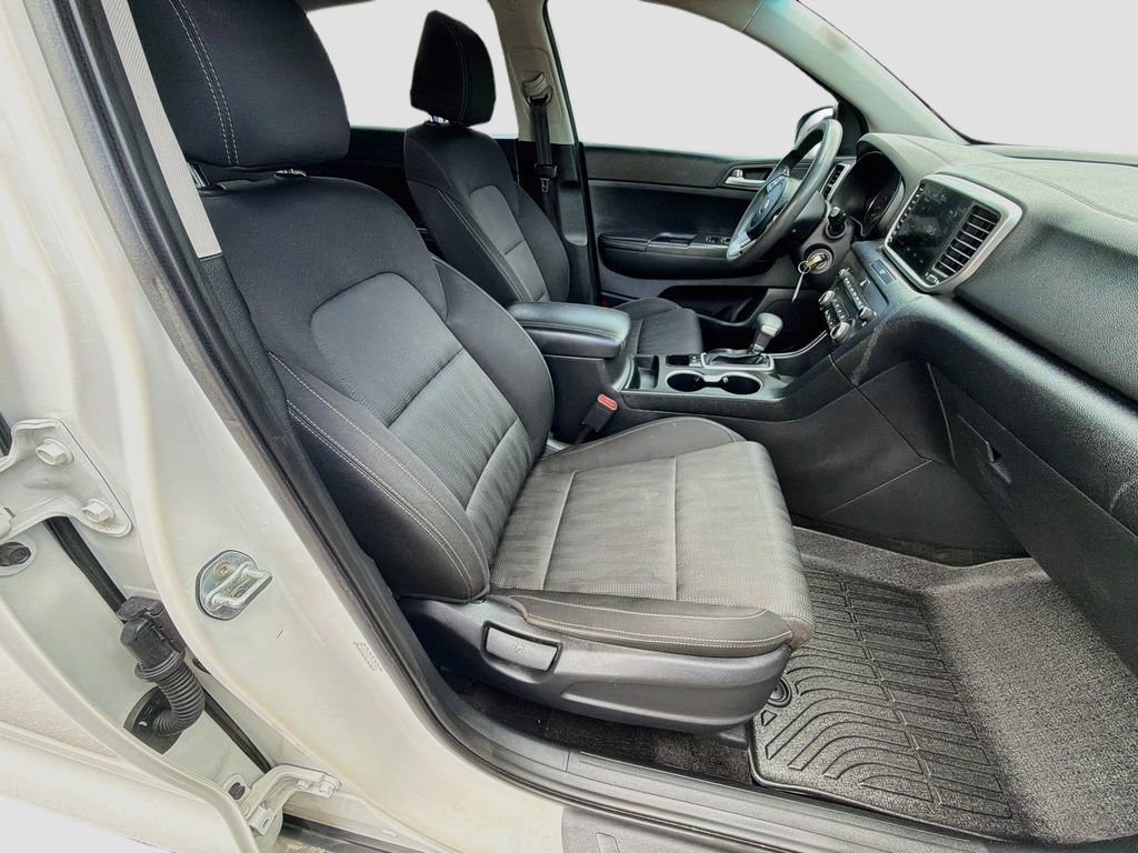 Used 2021 Kia Sportage LX FWD image 29