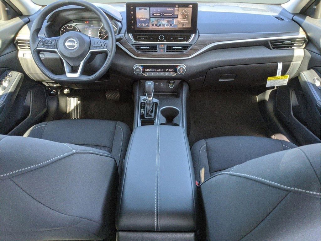 New 2025 Nissan Altima 2.5 SV w/ SV Special Edition Package image 14