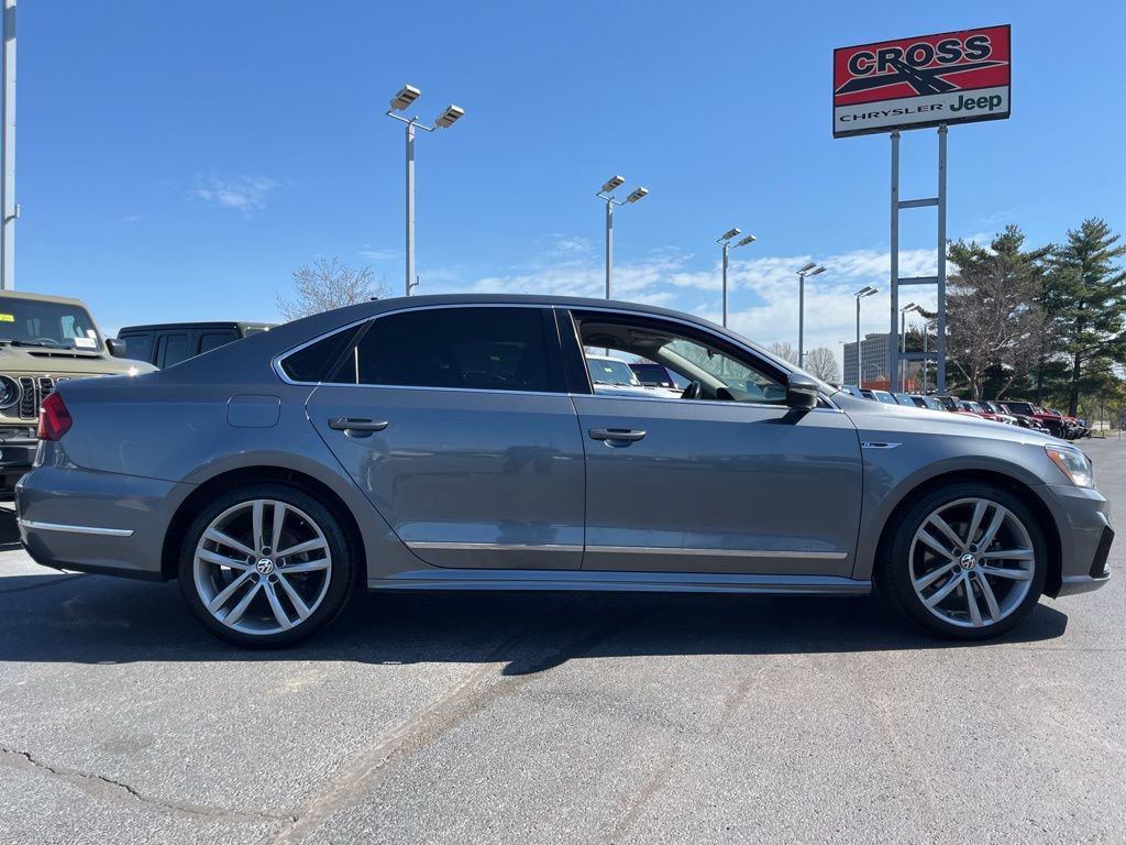 Used 2017 Volkswagen Passat 1.8T R-Line image 66