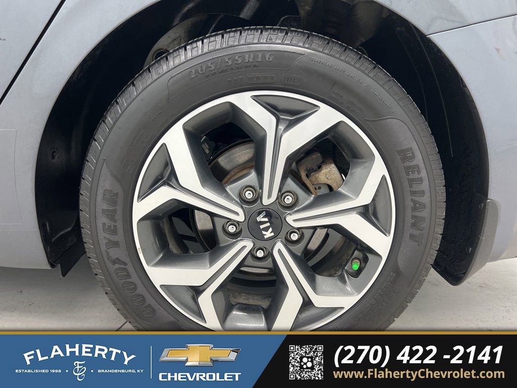 Used 2019 Kia Forte LXS image 19