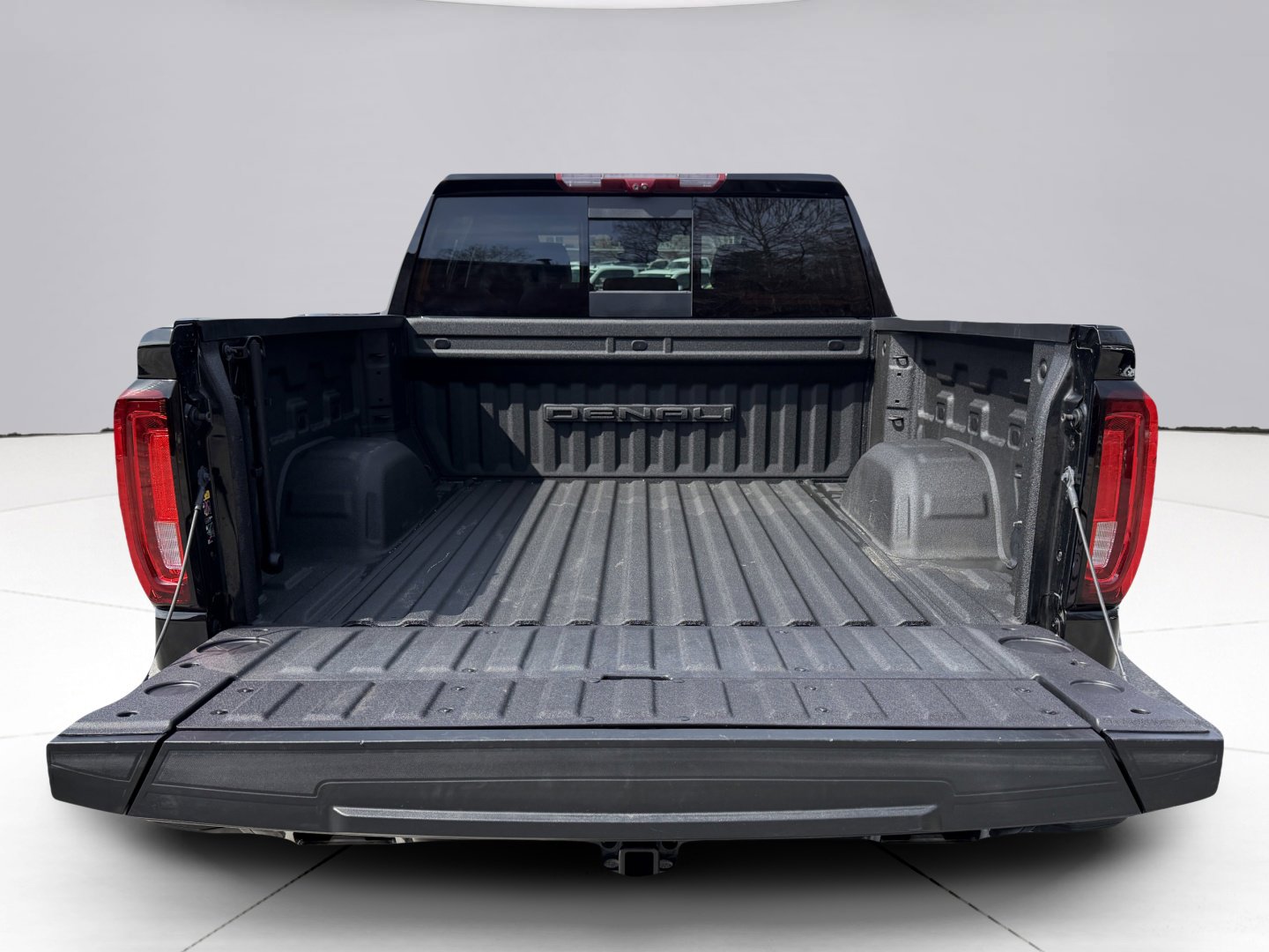 Used 2023 GMC Sierra 1500 Denali w/ Technology Package image 19