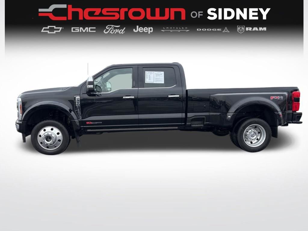 Used 2024 Ford F450 Platinum w/ FX4 Off-Road Package image 2