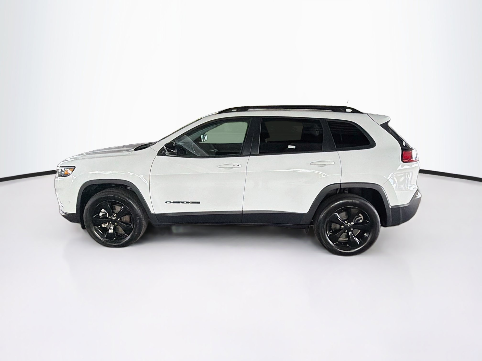 Used 2023 Jeep Cherokee Altitude Lux AWD/4WD image 4
