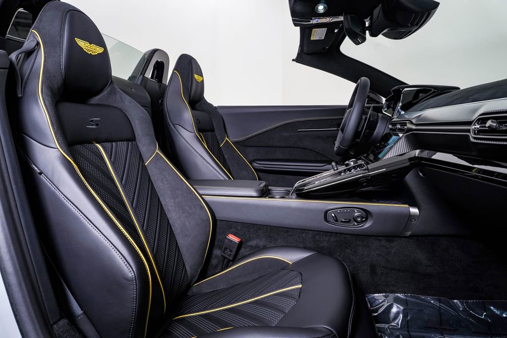 New 2026 Aston Martin V8 Vantage S image 20